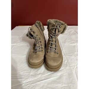 Universal Threads Tan Combat Style Size 7 1/2 Women's Boots
